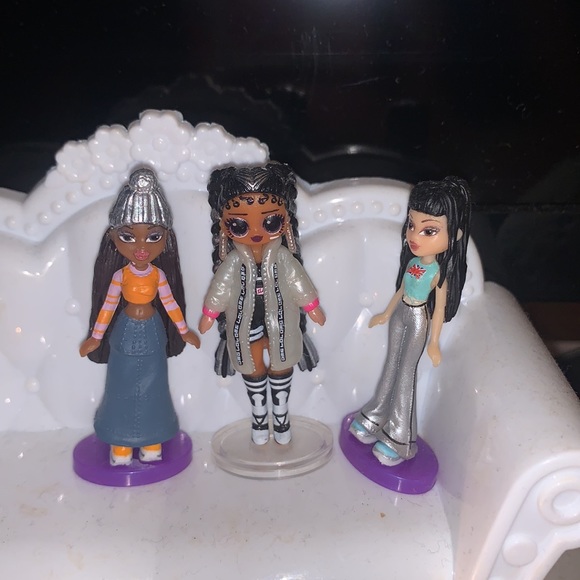 Dolls set! - Picture 3 of 3